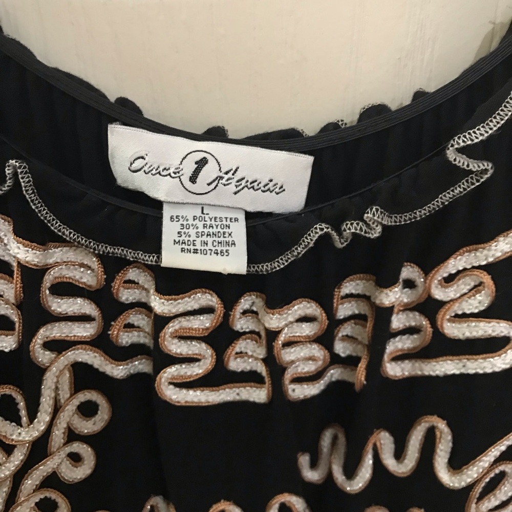 Black and White Embroidered Women's Top - Picture 3 of 6